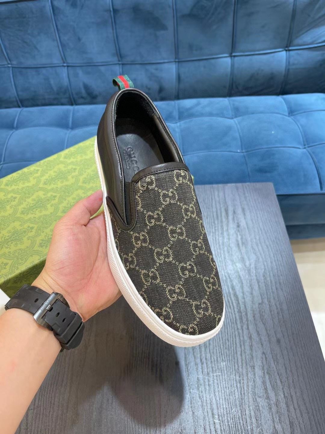 Gucci Low Shoes